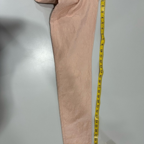 Chicos Pink Skinny Jegging Design  size 4 (Size 0) - Picture 7 of 8
